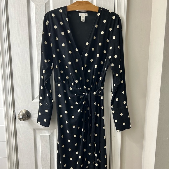 H&M Tie-Detail Wrap Dress - Picture 10 of 10